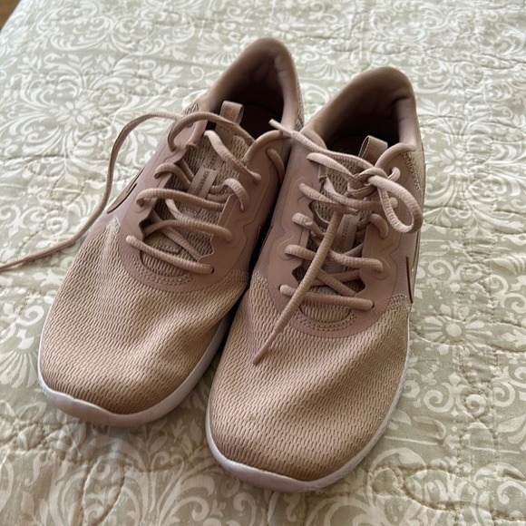 Nike flex for women’s sneakers - Picture 2 of 5